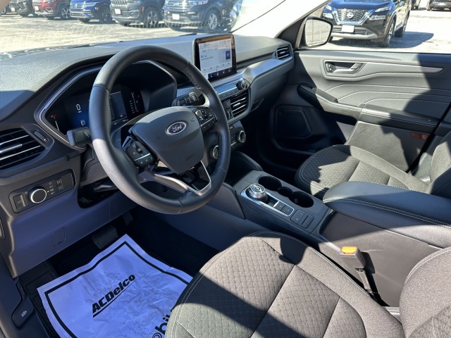 2024 Ford Escape Active 11