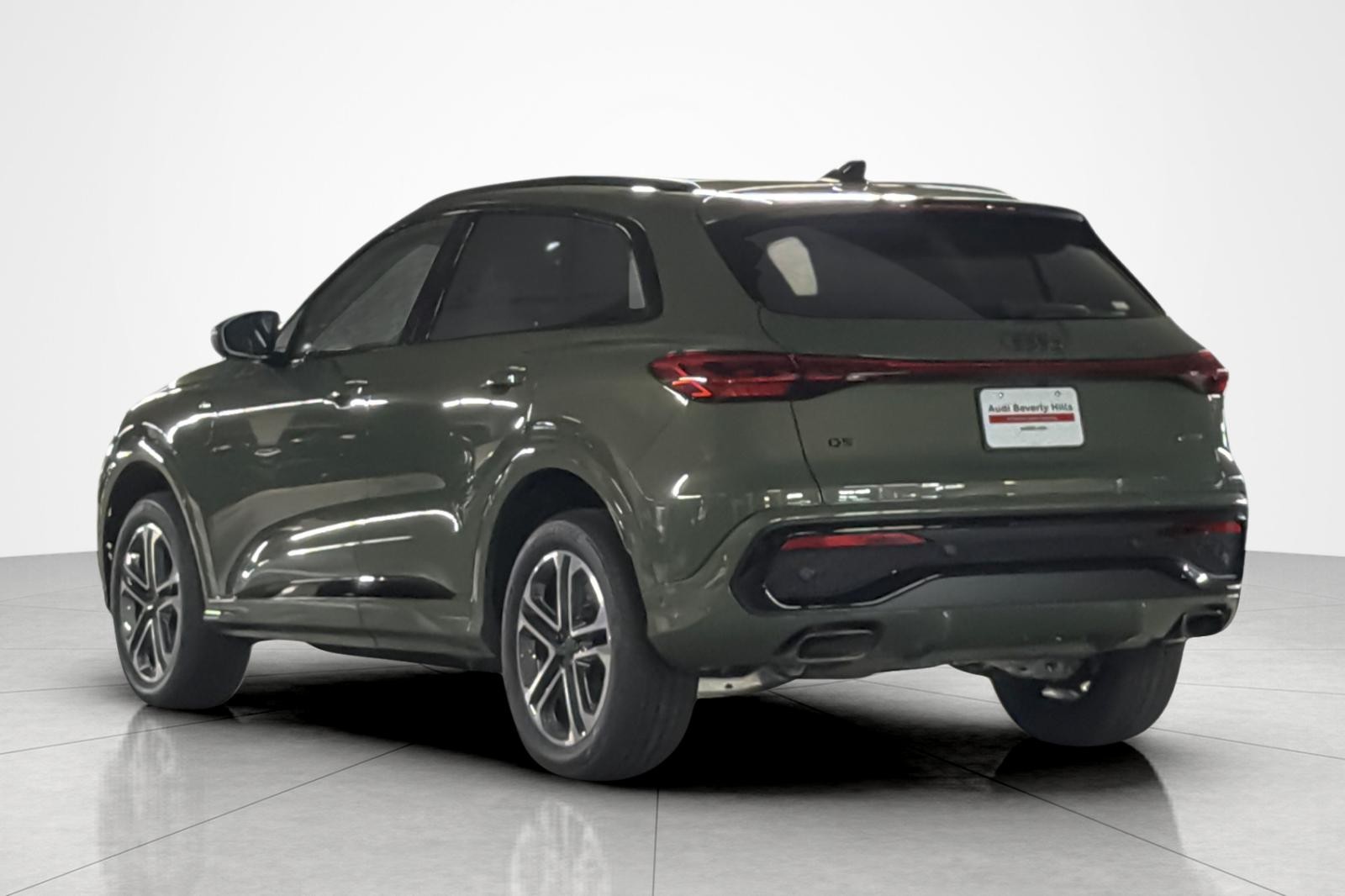 New 2026 District Green Metallic Audi Premium 2.0 TFSI quattro image 4