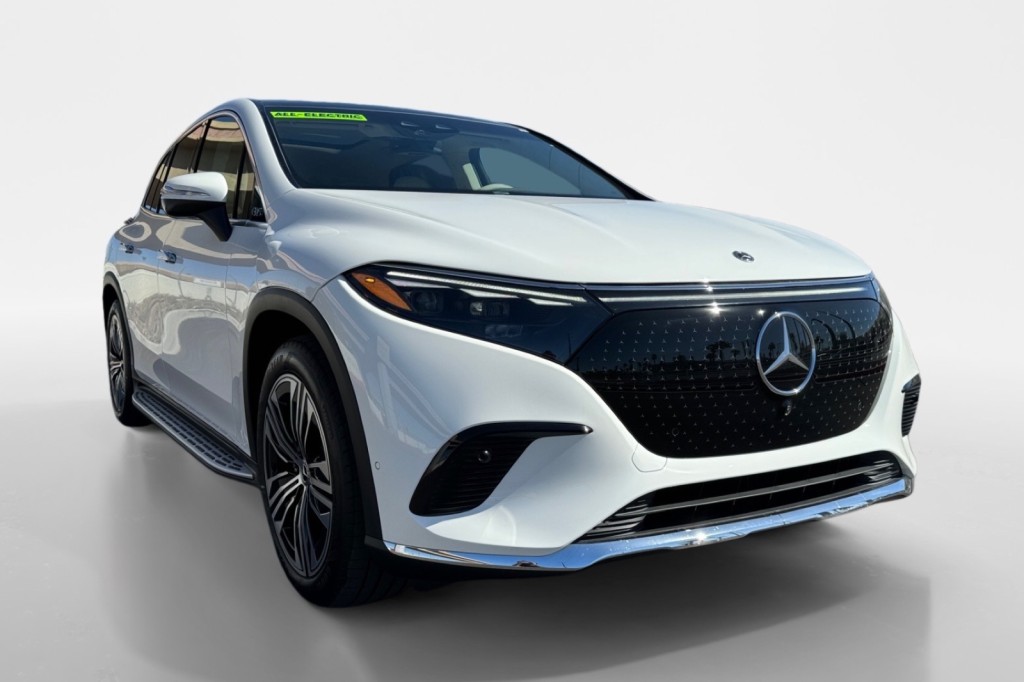 New 2024 MercedesBenz EQS EQS 450+ SUV in 925 Auto Show DrHenderson 