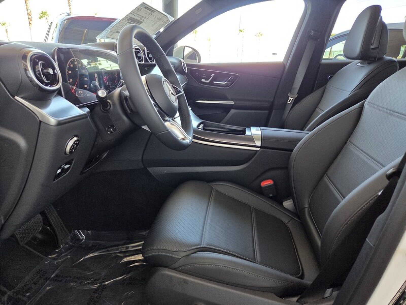 New 2027 Polar White Mercedes-Benz GLC 300 SUV image 11