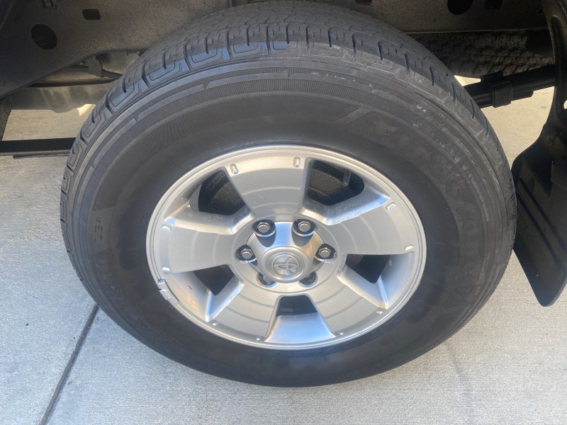 2004 Toyota Tundra SR5 V8 4.7 CREW CAB  FLORIDA in , 