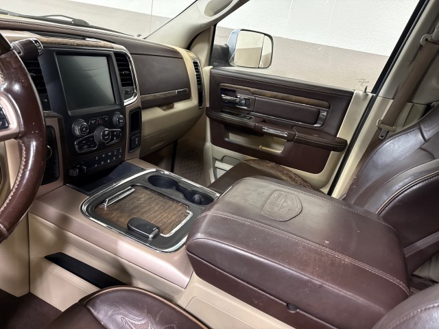 2017 Ram 3500 Laramie Longhorn 4WD Cummins MegaCab in ,