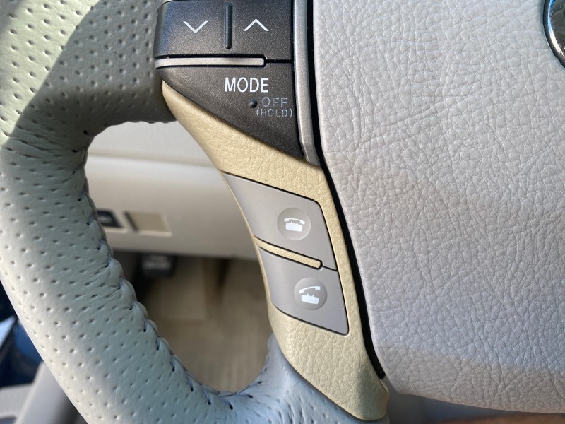 2011 Toyota Avalon Limited LOW MILES 80,879 in ,