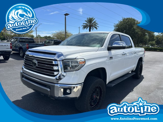 Super White 2018 Toyota Tundra Pickup Truck 4X2 Automatic