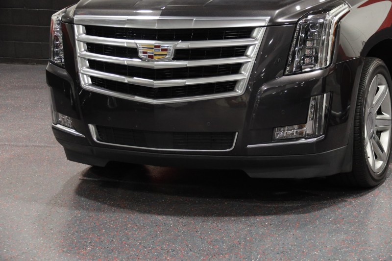 2015 Cadillac Escalade ESV Premium 4WD 4dr Suv in , 