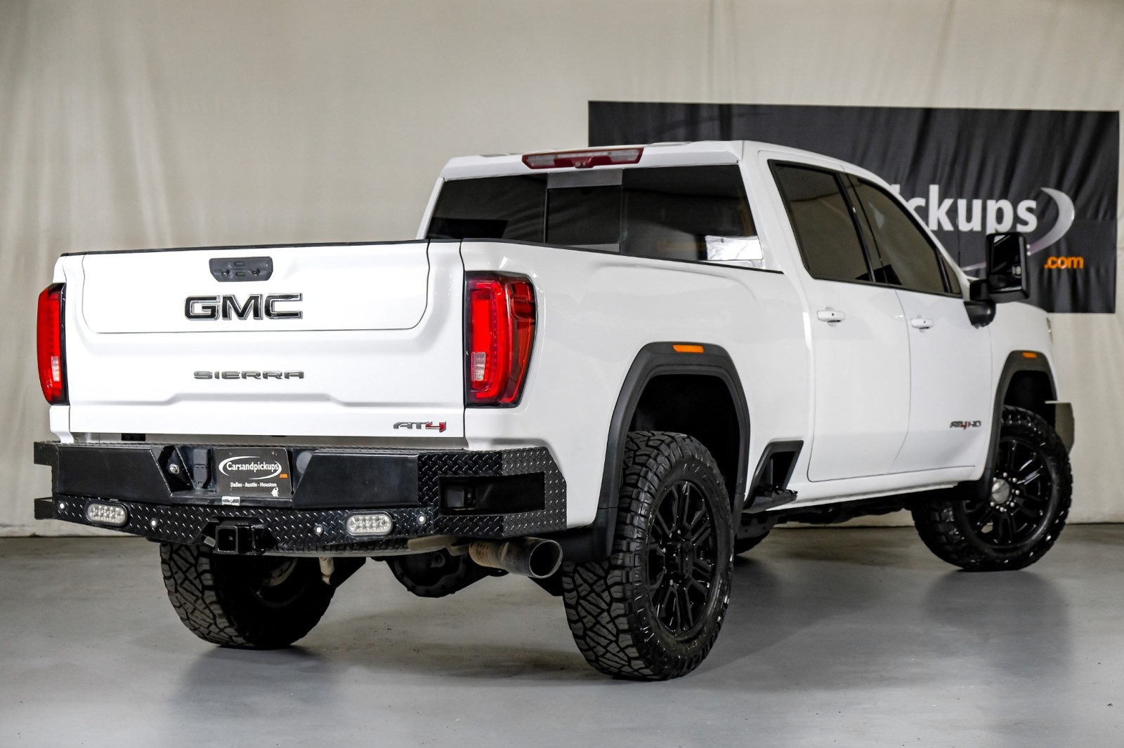 2020 GMC Sierra 2500HD AT4 8