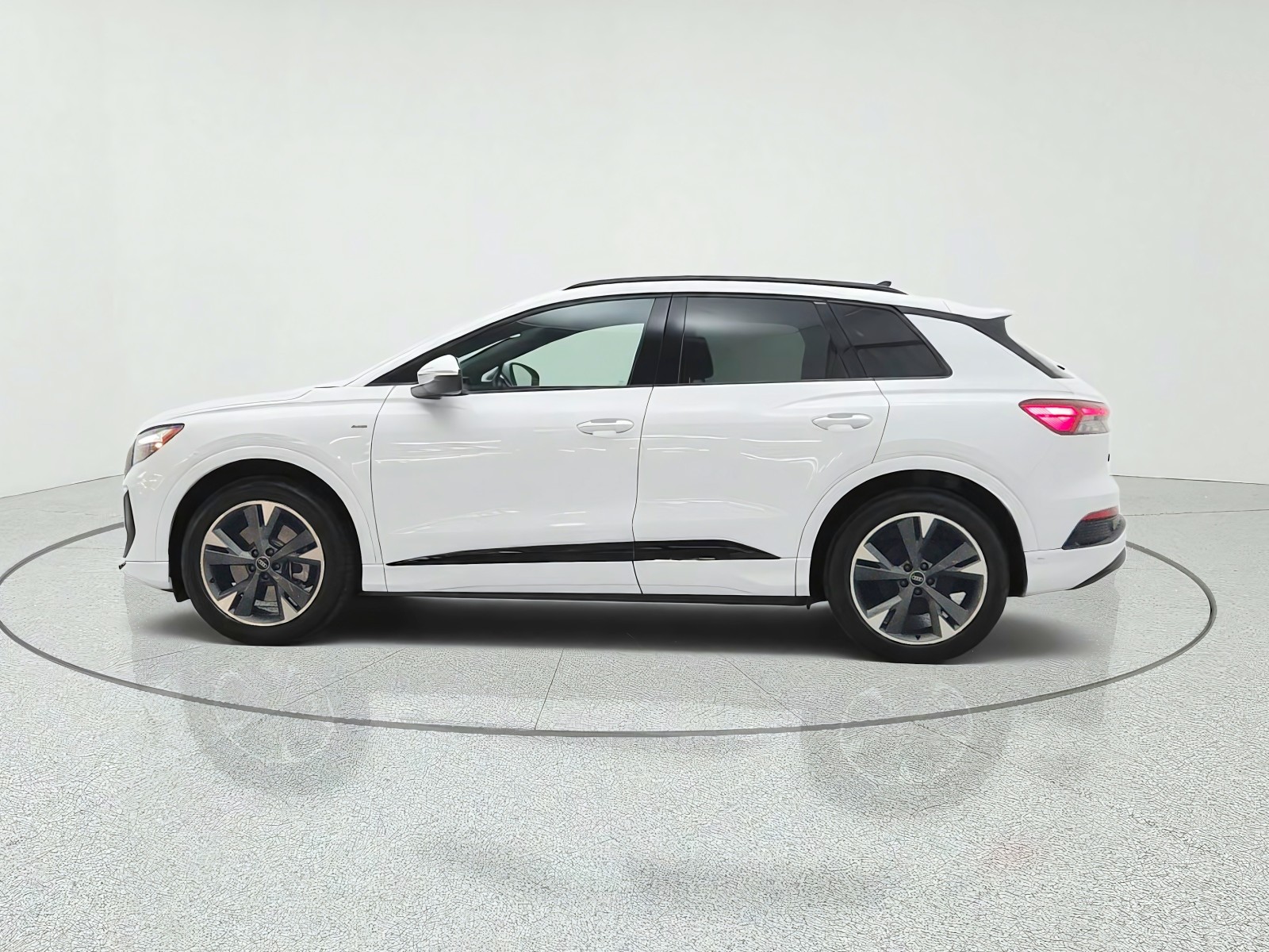 Used 2024 Glacier White Metallic Audi Premium Plus image 8