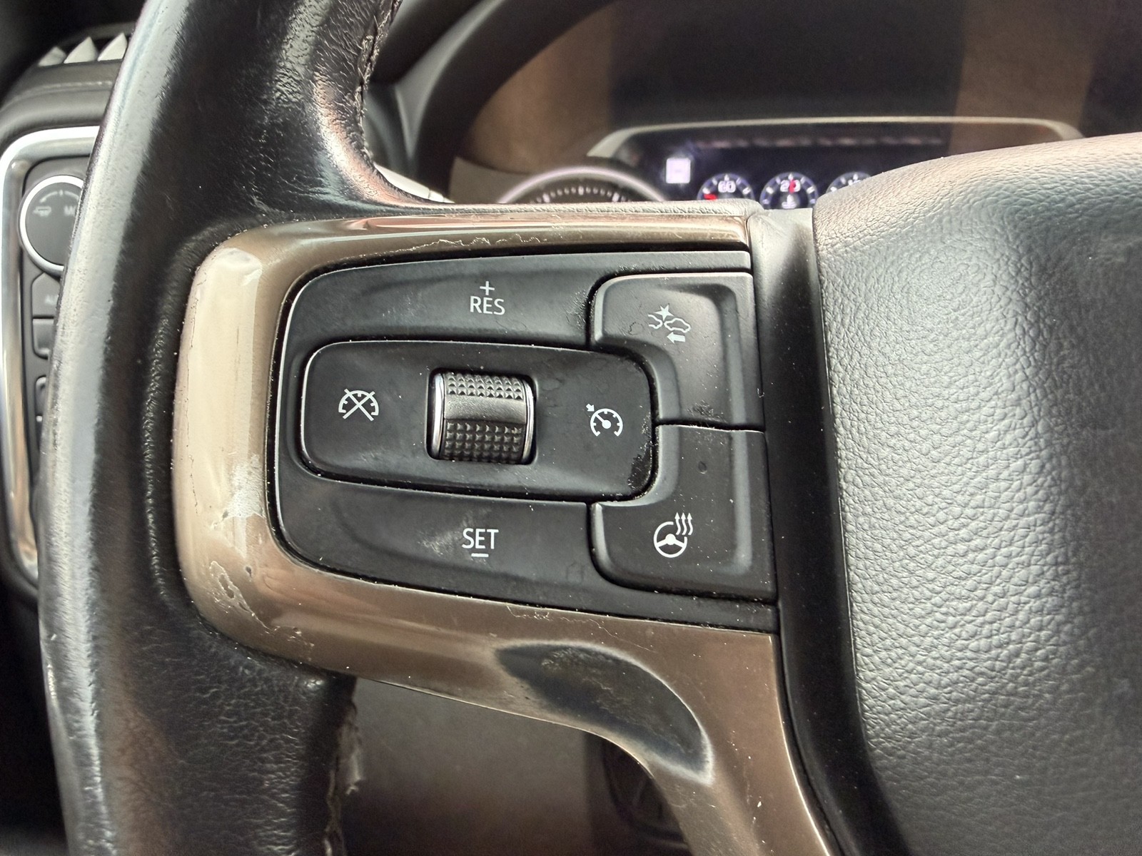 2020 Chevrolet Silverado 1500 - $41,977