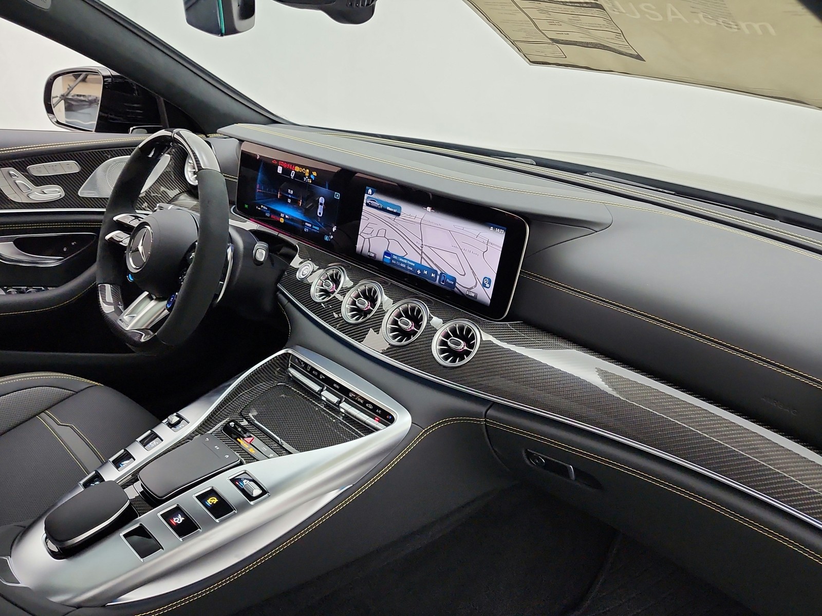 New 2026 MANUFAKTUR Graphite Grey Magno Mercedes-Benz AMG® GT 43 image 15