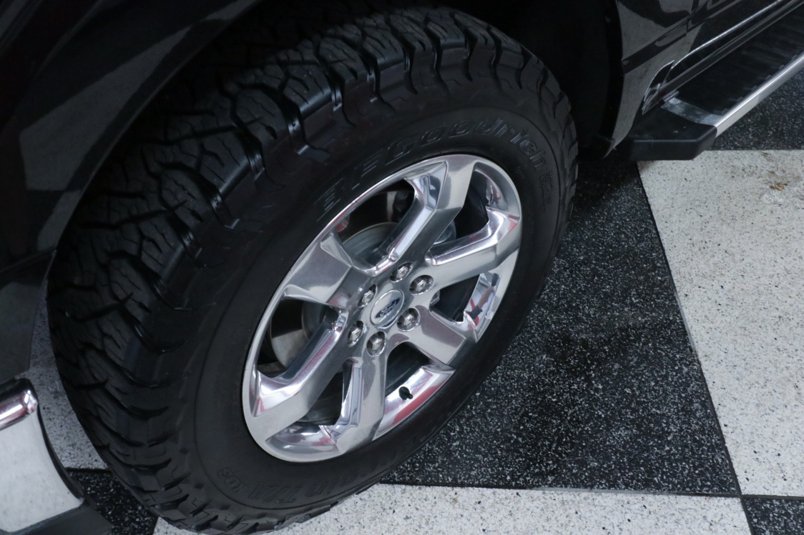 Used Car 2023 Ford F-150  Lariat For Sale Under $35,000 In Austin, Texas