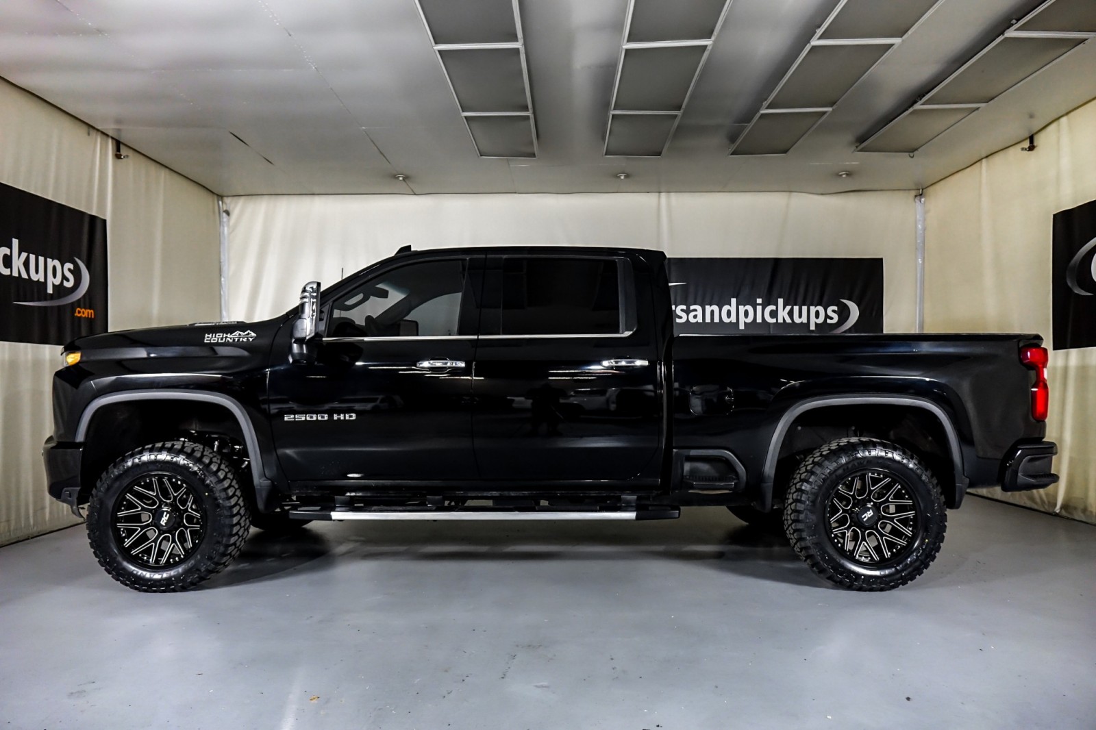 2022 Chevrolet Silverado 2500HD High Country 11