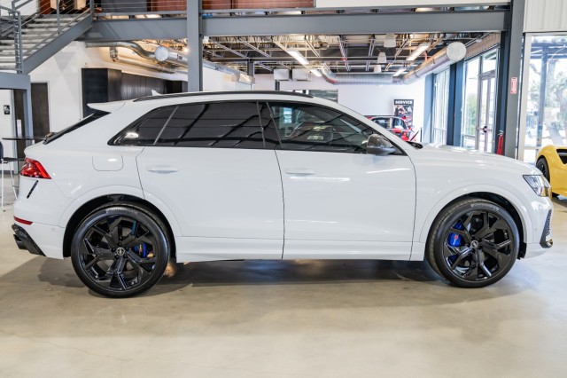 Used Car 2023 Audi Rs Q8  For Sale In Boerne, Texas