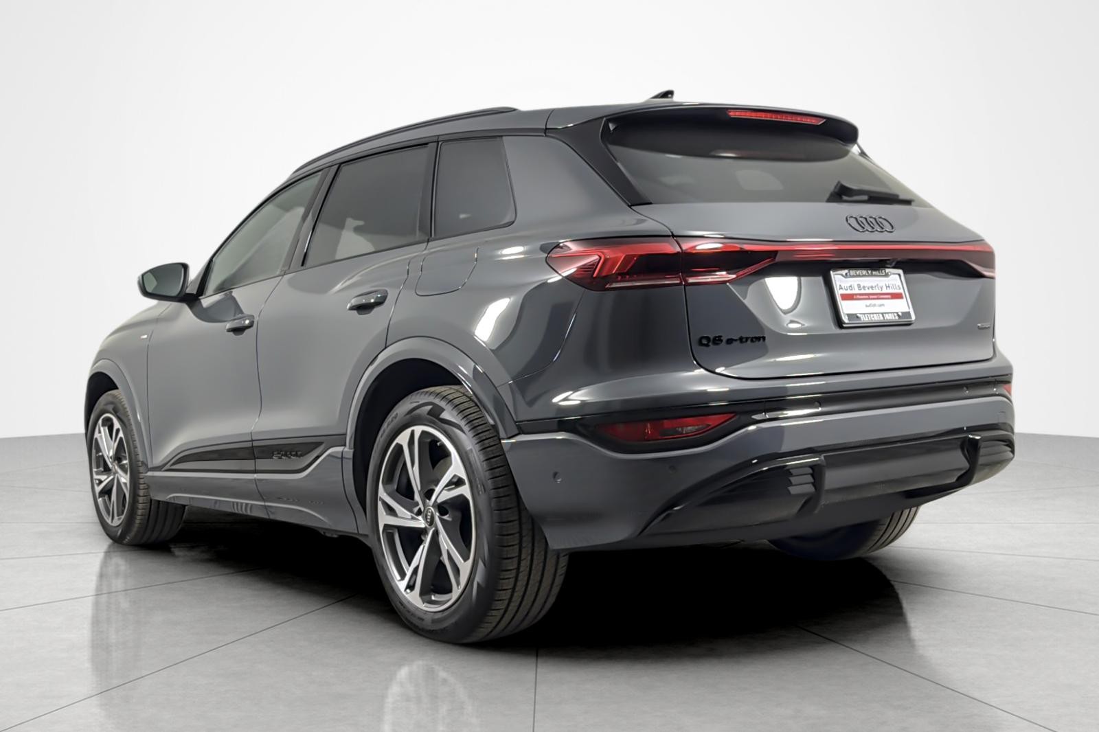 New 2027 Magnet Gray Audi Premium Plus quattro image 4