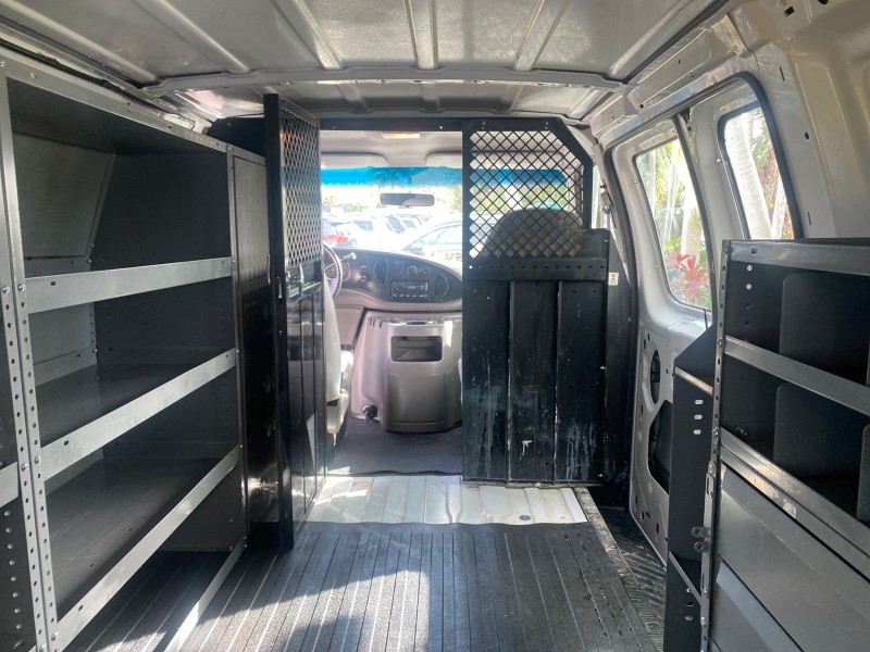 2000 Ford Econoline Cargo Van LOW MILES 68,046 in , 