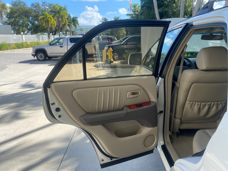 1999 Lexus RX 300 Luxury SUV LOW MILES 62,417 1 OWNER in , 
