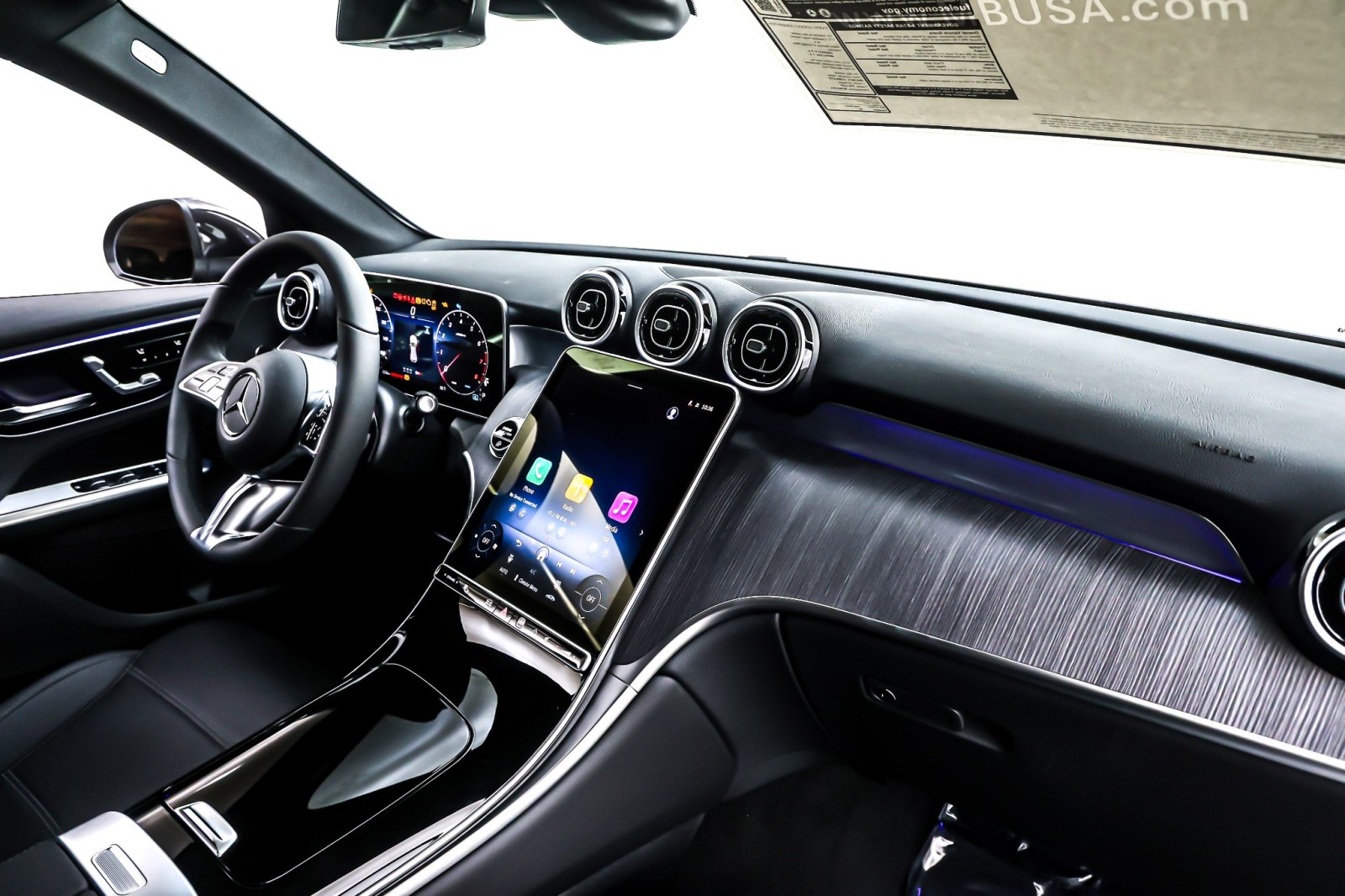 New 2026 Graphite Grey Metallic Mercedes-Benz GLC 300 image 5