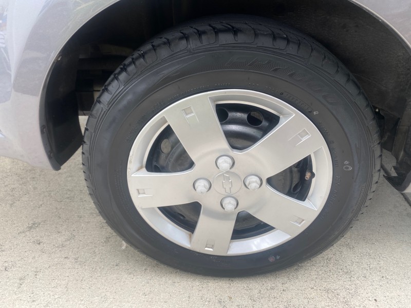 2011 Chevrolet Aveo LS LOW MILES 18,766 in , 