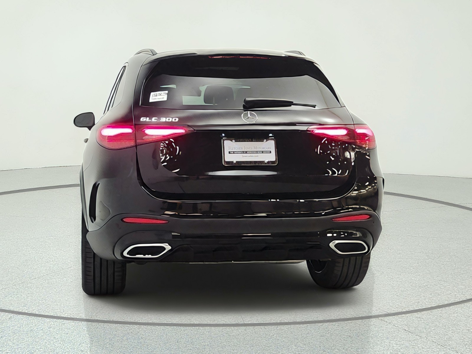 New 2027 Obsidian Black Metallic Mercedes-Benz GLC 300 SUV image 6