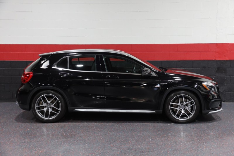 2015 Mercedes-Benz GLA45 AMG 4-Matic 4dr Suv in , 