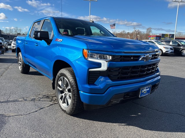 2023 Chevrolet Silverado 1500 RST 2