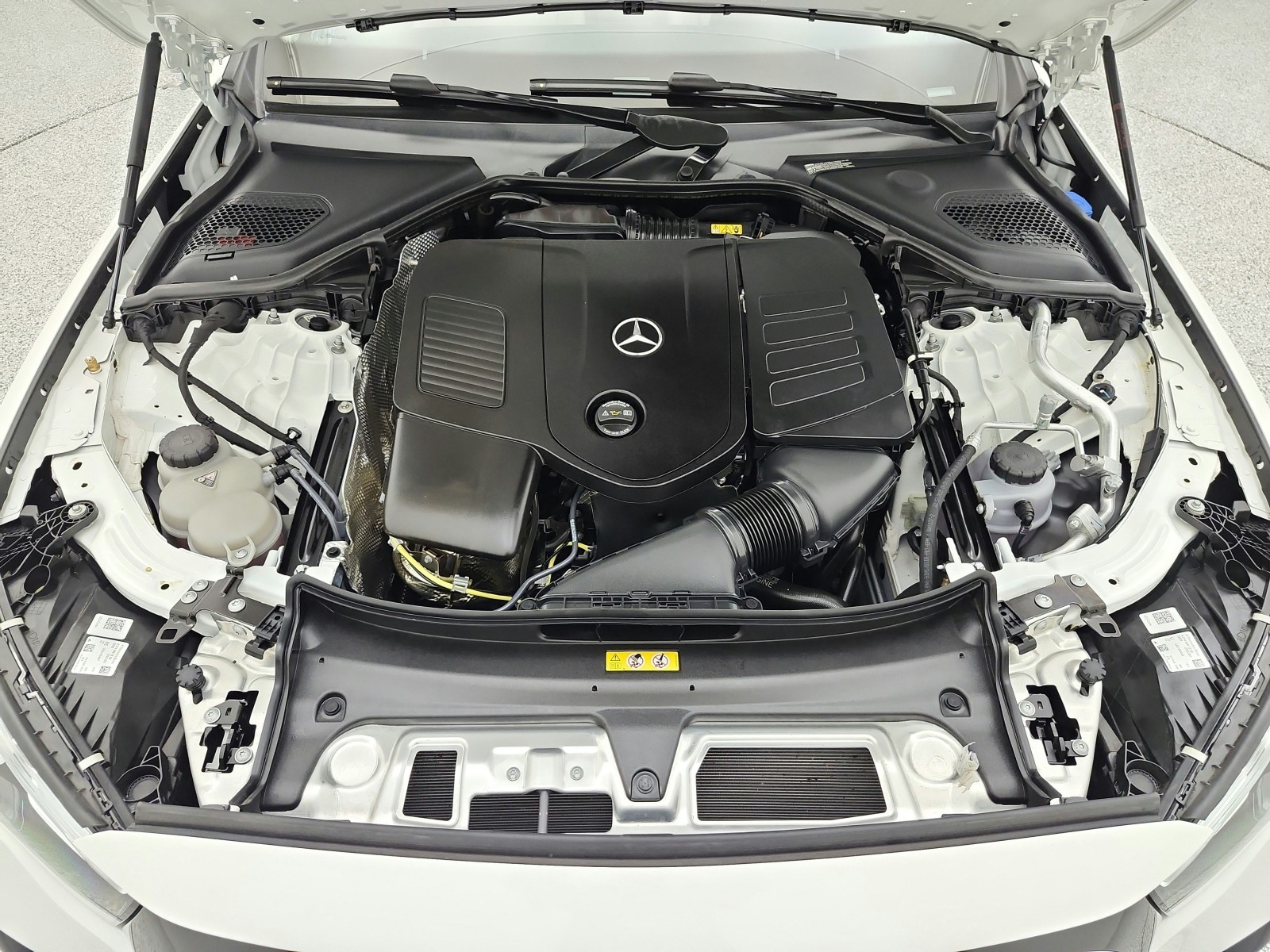 Certified Used 2026 Polar White Mercedes-Benz E 350 RWD Sedan image 17