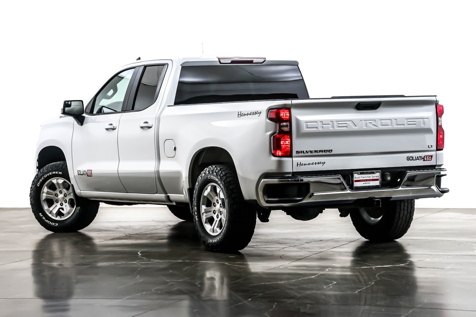 Used 2020 Summit White Chevrolet 4WD Double Cab 147 LT image 11