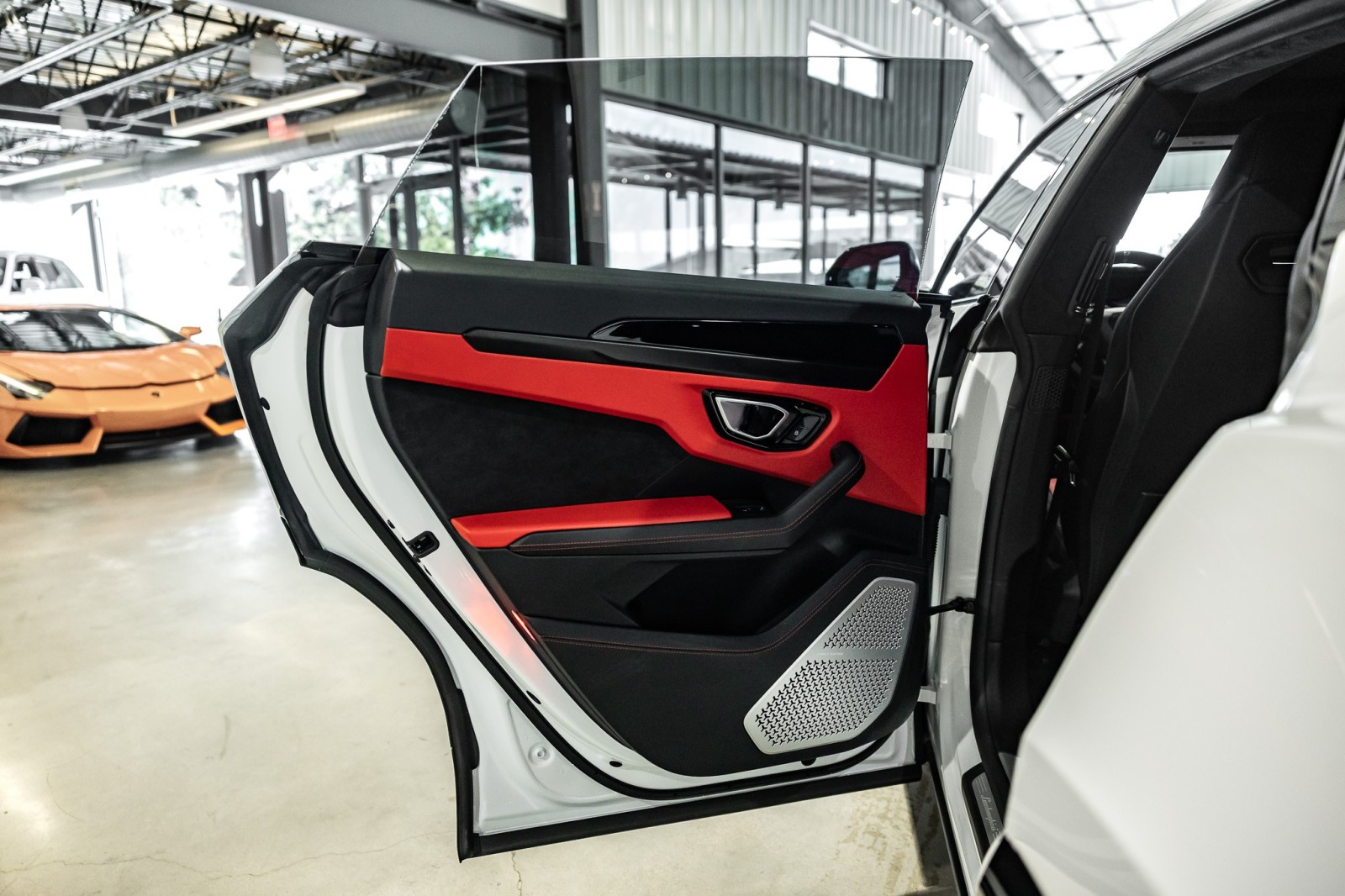 Used Car 2022 Lamborghini Urus  For Sale Under $200,000 In Boerne, Texas