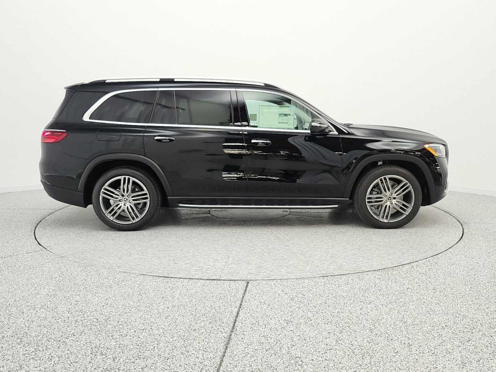 New 2026 Black Mercedes-Benz GLS 450 image 4