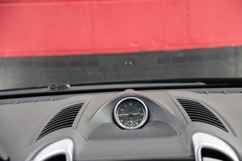 2016 Porsche Cayenne S E-Hybrid 4dr Suv in ,