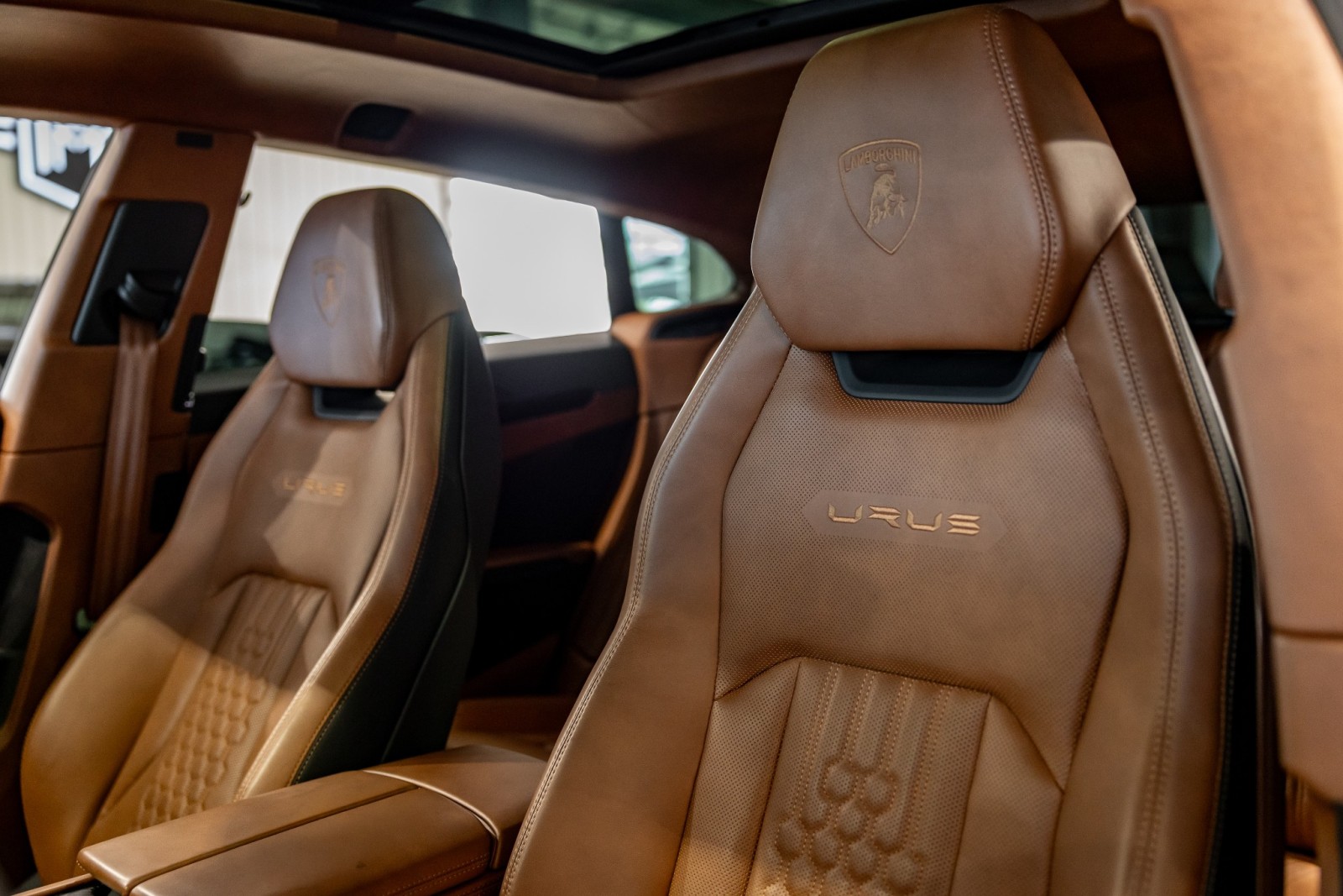 Used Car 2023 Lamborghini Urus  S For Sale Under $240,000 In Boerne, Texas