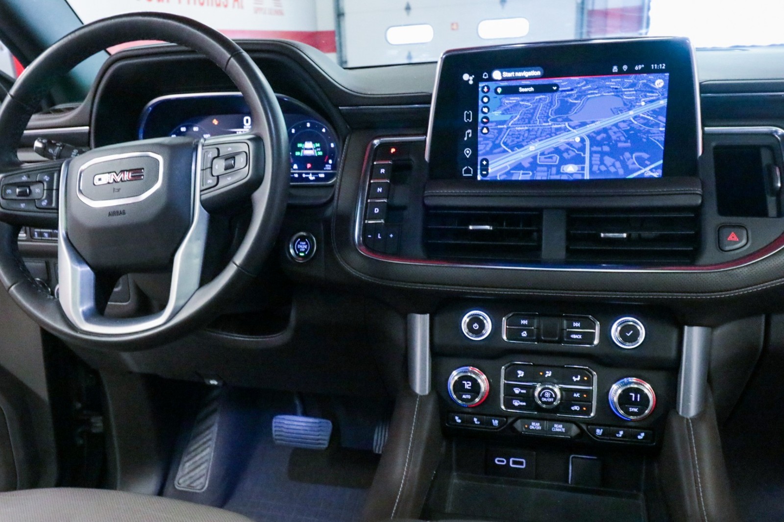 Used Car 2023 Gmc Yukon Xl  Slt For Sale In Austin, Texas