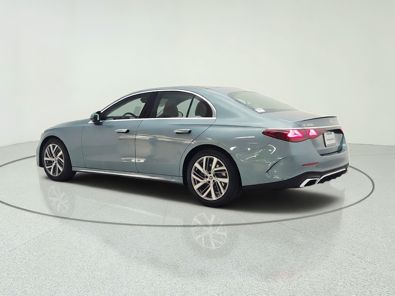 New 2027 Verde Silver Metallic Mercedes-Benz E 350 RWD Sedan image 7