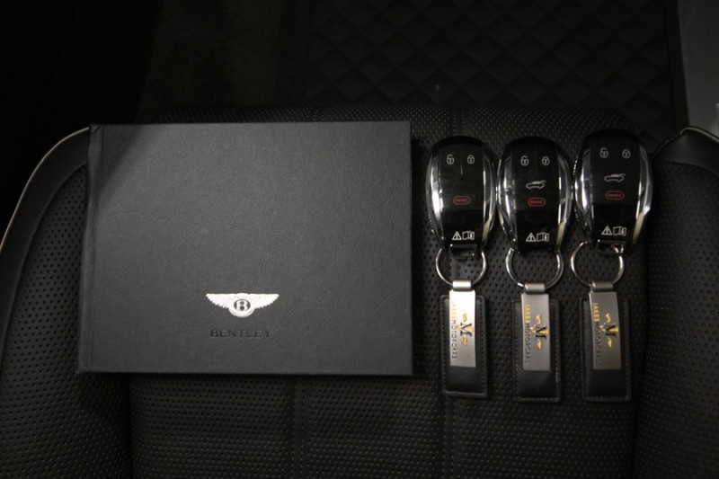 2023 Bentley Bentayga Bentayga Speed Edition 12 ($340,000 MSRP) *ONLY 4900 MILES* in , 