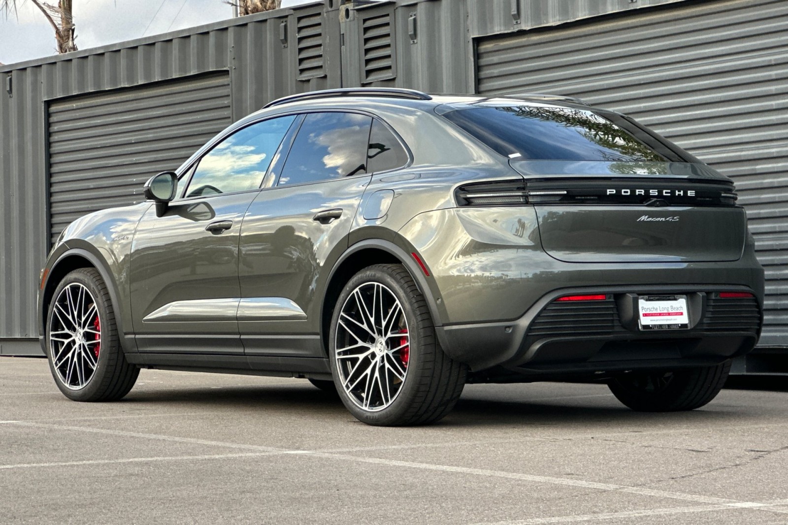 New 2026 Porsche Macan 4S Electric SUV in Long Beach #NP01711