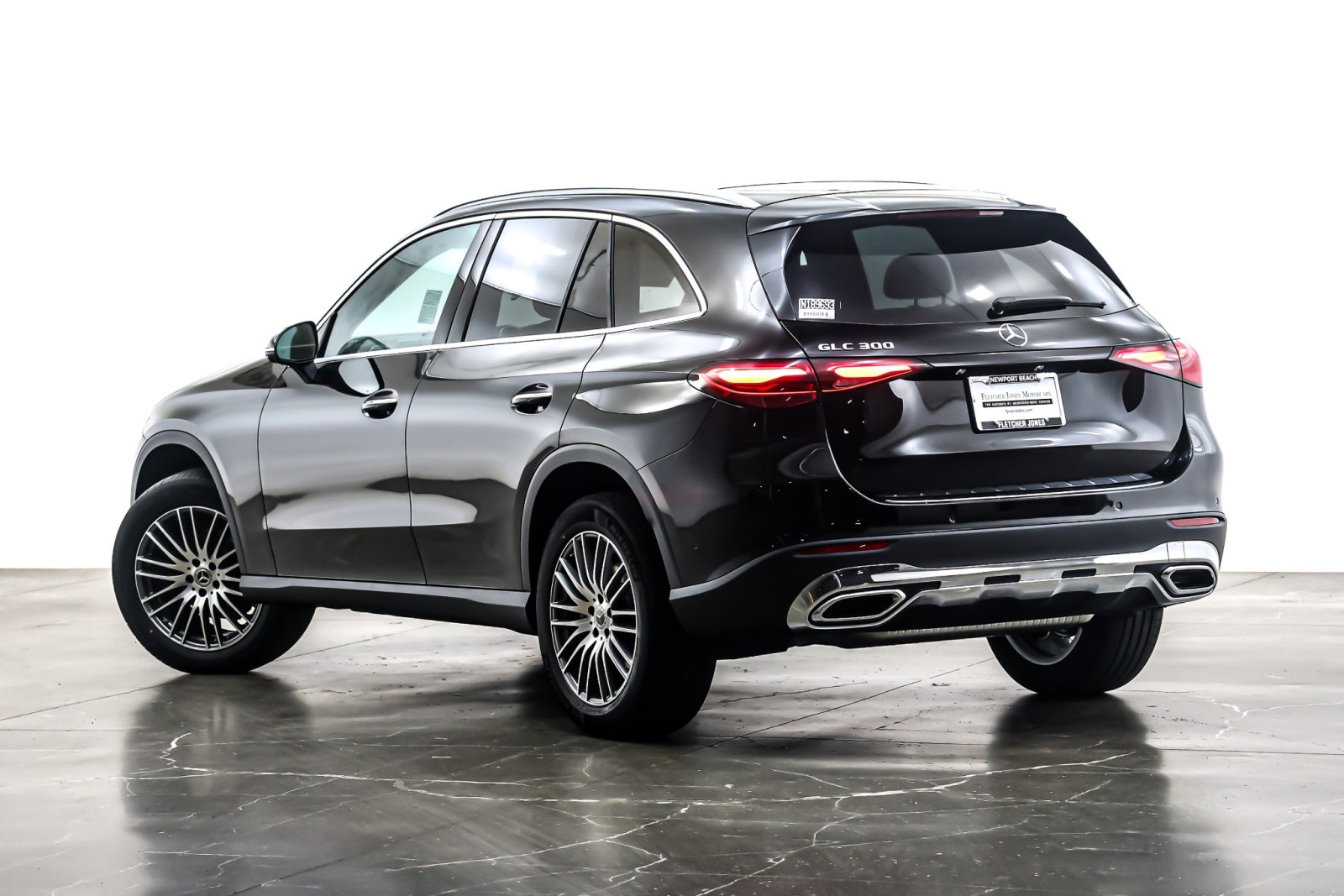 New 2026 Black Mercedes-Benz GLC 300 image 12