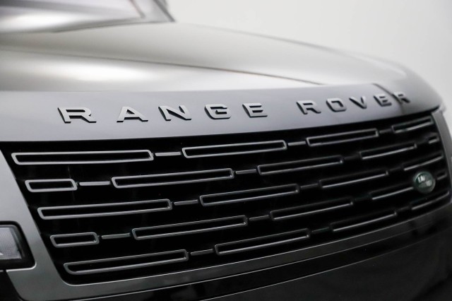 2023 Land Rover Range Rover Autobiography 13