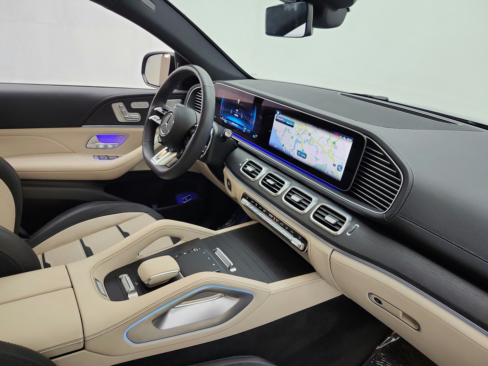 Used 2024 Twilight Blue Metallic Mercedes-Benz AMG® GLE 53 4MATIC+ Coupe image 18