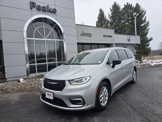 2024 Chrysler Pacifica Touring L FWD