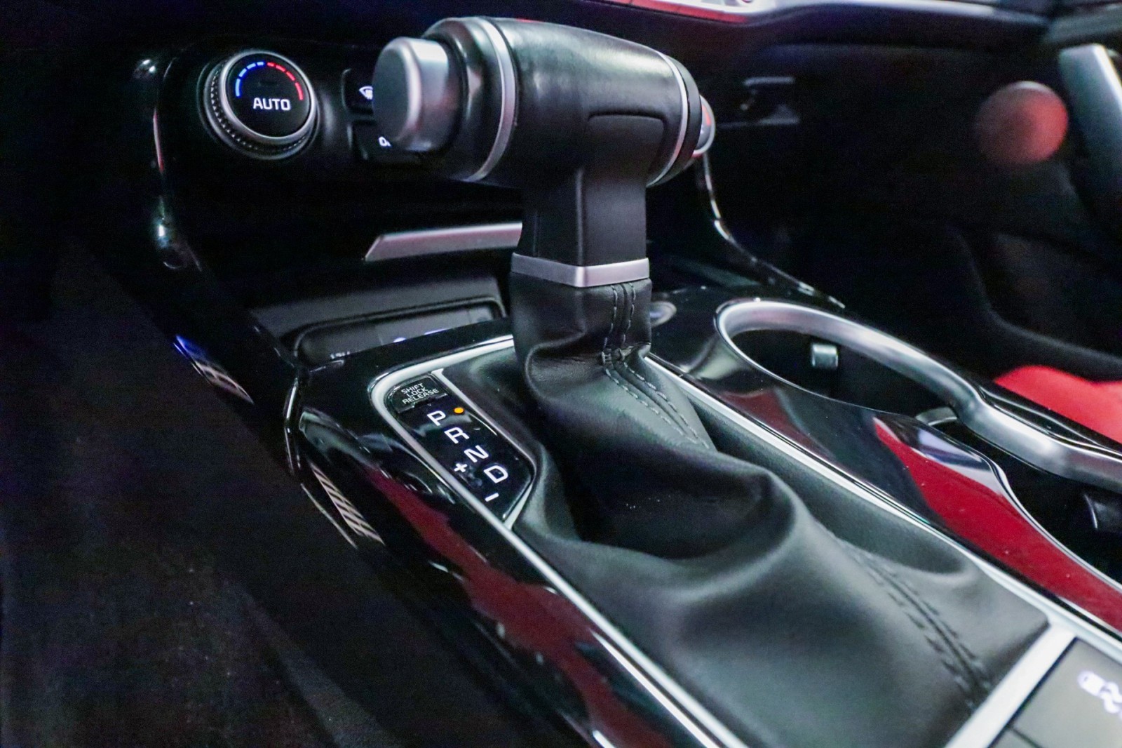 Used Car 2020 Kia Stinger  Gt-line For Sale Under $30,000 In Austin, Texas