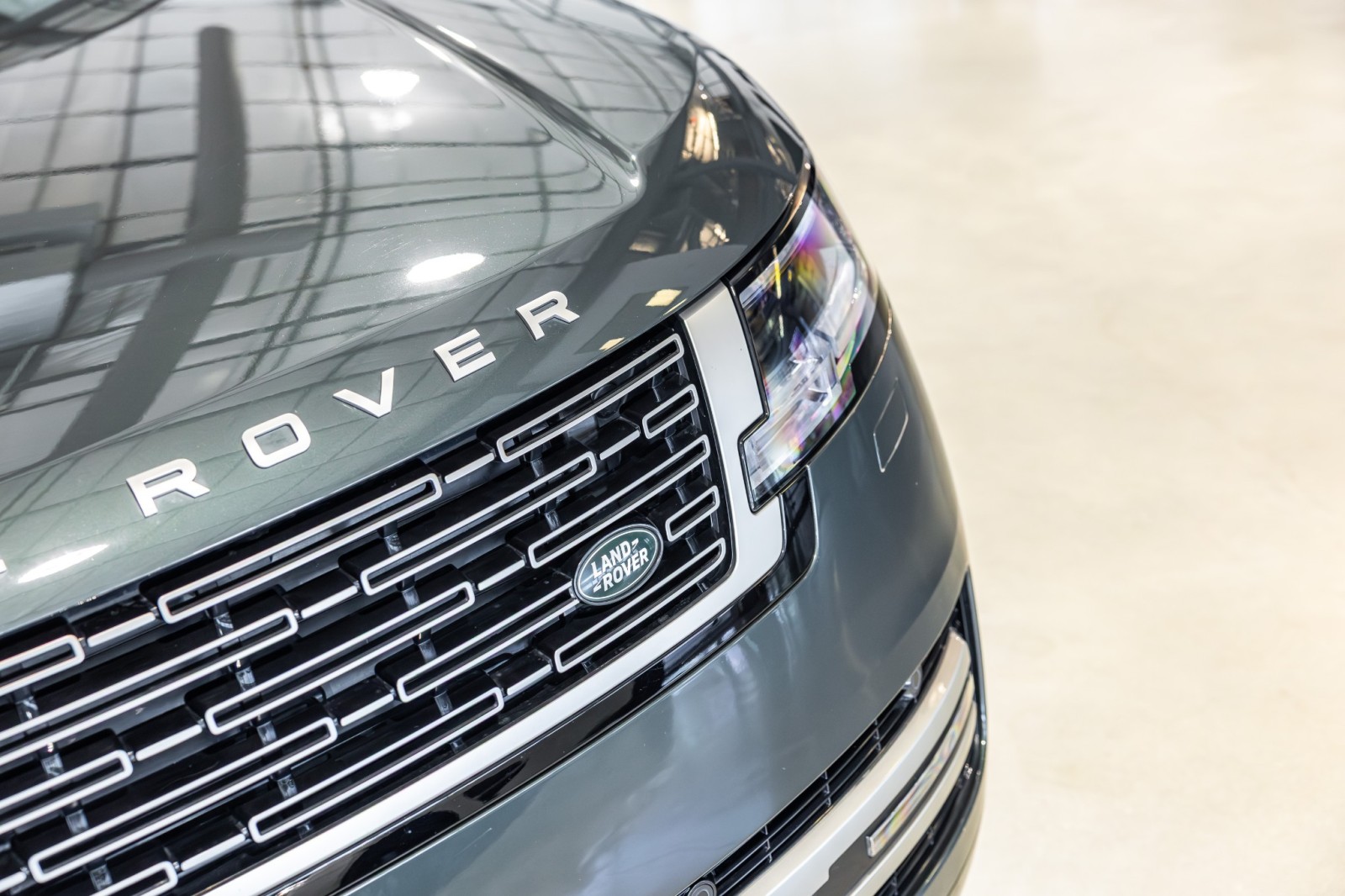 Used Car 2025 Land Rover Range Rover  Autobiography For Sale Under $150,000 In Boerne, Texas