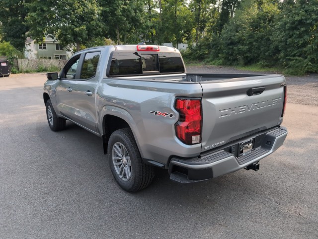 2024 Chevrolet Colorado 4WD LT 14