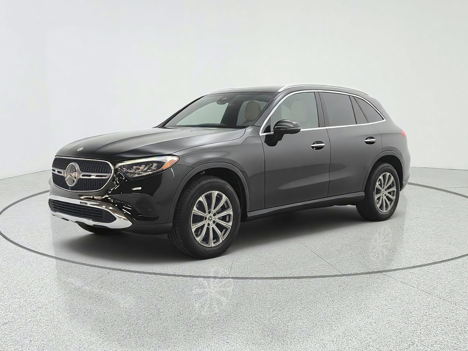2023 Mercedes-Benz GLC