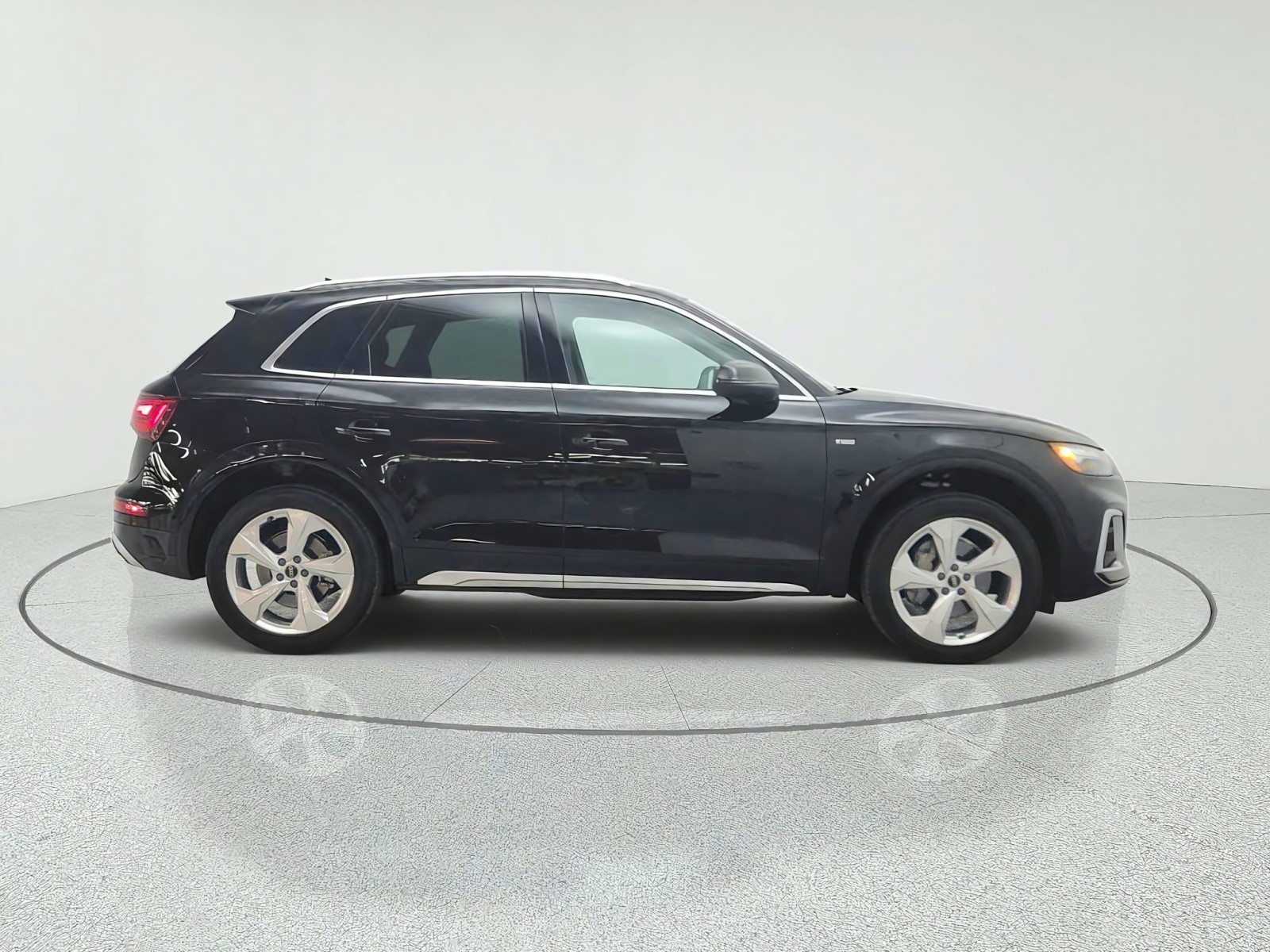 Used 2023 Mythos Black Metallic Audi S line Premium Plus image 4