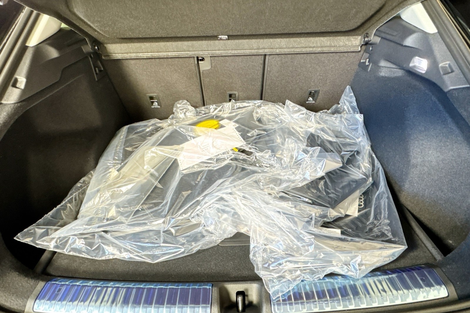 New 2026 Mythos Black Metallic Audi S line image 24