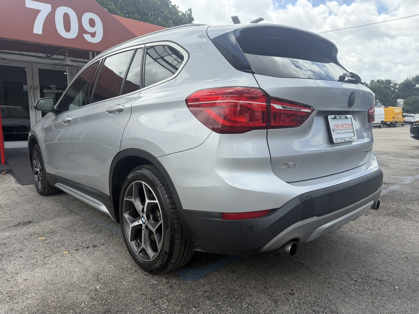 2019 BMW X1 - $14,777