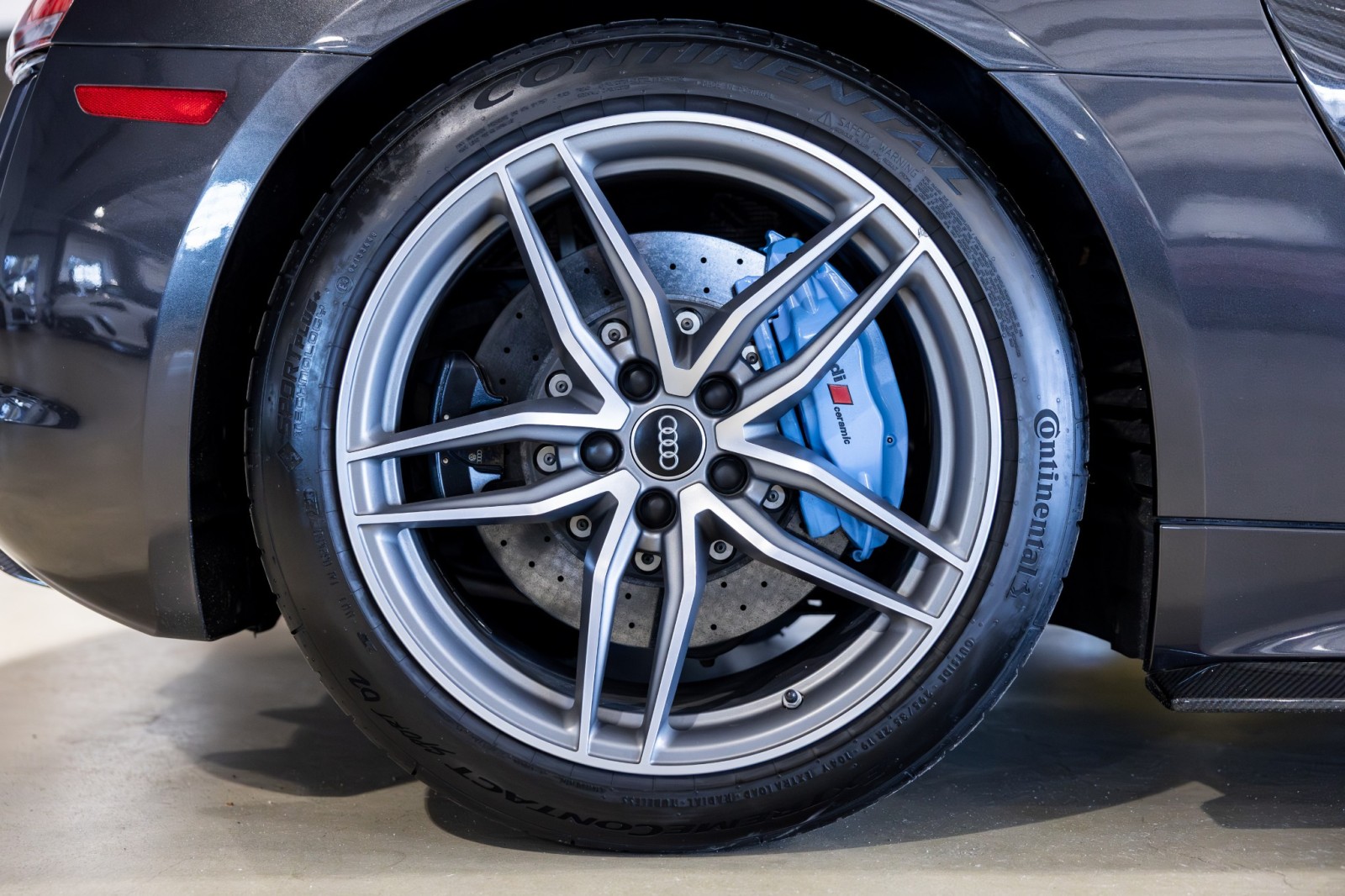 Used Car 2017 Audi R8 Coupe  V10 Plus For Sale Under $170,000 In Boerne, Texas