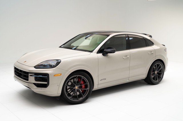 2025  Cayenne GTS Coupe in , 