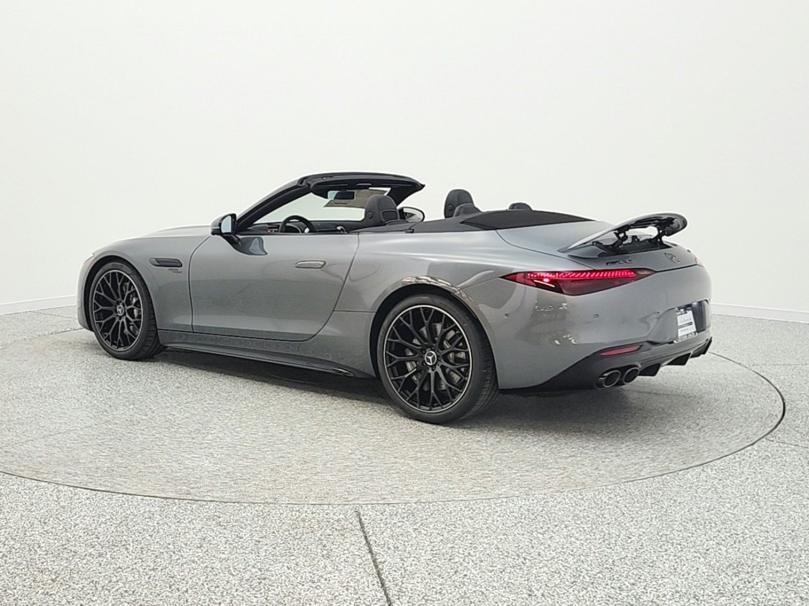 New 2026 Selenite Grey Metallic Mercedes-Benz AMG® SL 43 image 7