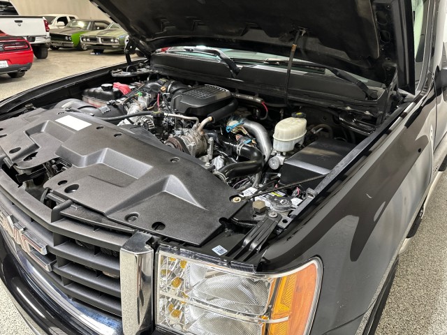 2010 GMC Sierra 2500HD SLE 4WD Duramax in , 