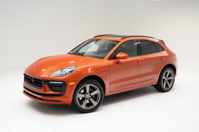 2024  Macan  in , 